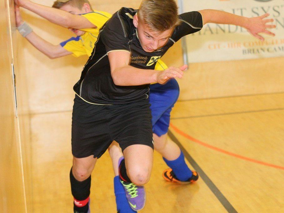 Der FC Hard gewann das U-14-Hallenturnier in Rankweil. Der FC Hard gewann das U-14-Hallenturnier in Rankweil.