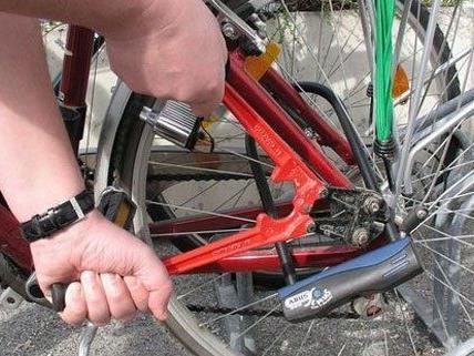 Ein Fahrraddieb aus dem Burgenland wurde in Wien verhaftet.