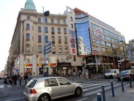 Die Mariahilfer Straße wird zur Fußgängerzone Die Mariahilfer Straße wird zur Fußgängerzone
