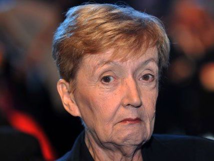 Christine Nöstlinger findet klare Worte, wenn es darum geht, was sie von Textänderungen hält. Christine Nöstlinger findet klare Worte, wenn es darum geht, was sie von Textänderungen hält.