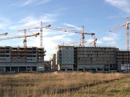 Die Seestadt Aspern wächst. Die Seestadt Aspern wächst.
