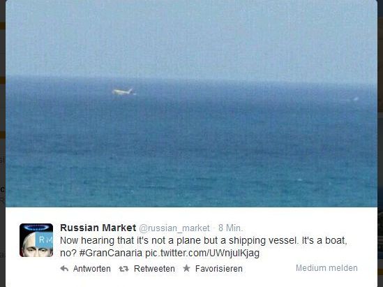 Ein Schiff wurde mit einem abgestürzten Fllugzeug verwechselt. Ein Schiff wurde mit einem abgestürzten Fllugzeug verwechselt.