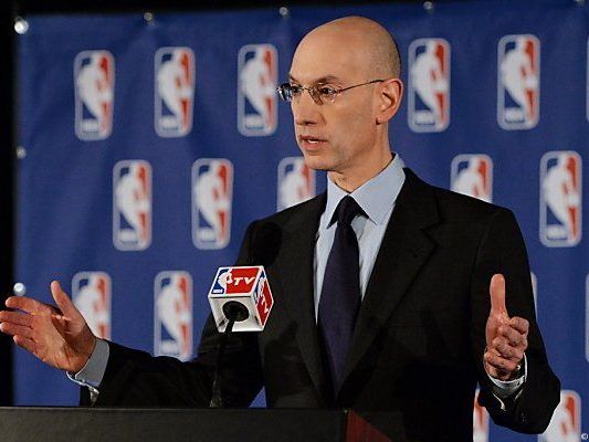 NBA-Commissioner Silver verkündete Entscheidung NBA-Commissioner Silver verkündete Entscheidung