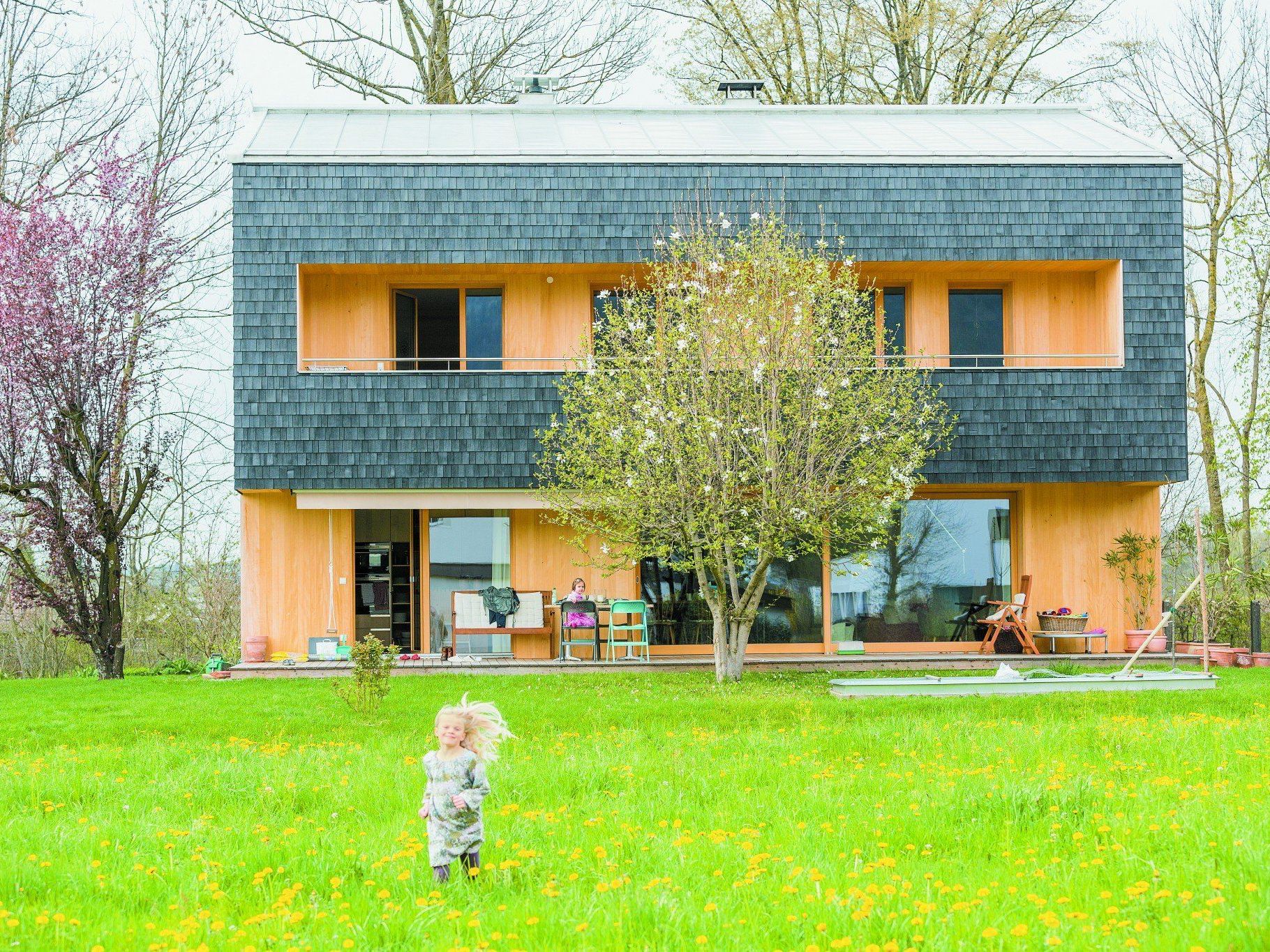 "Mit Architekten bauen - das macht einen Unterschied, das war uns beiden klar!" (Thomas Guschl, Bauherr) "Mit Architekten bauen - das macht einen Unterschied, das war uns beiden klar!" (Thomas Guschl, Bauherr)