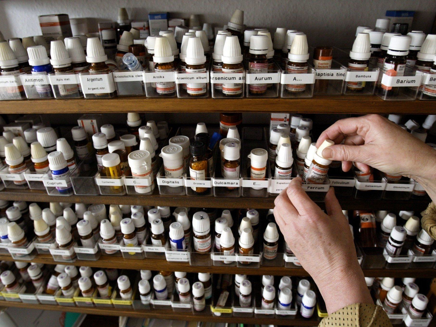 Vergleichsstudie zeigte bei leichter Sportverletzung ähnliche Effekte wie Antirheumatika-Salbe. Vergleichsstudie zeigte bei leichter Sportverletzung ähnliche Effekte wie Antirheumatika-Salbe.