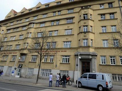 Frau starb bei Glimmbrand in ihrer Wohnung in Wien-Margareten Frau starb bei Glimmbrand in ihrer Wohnung in Wien-Margareten