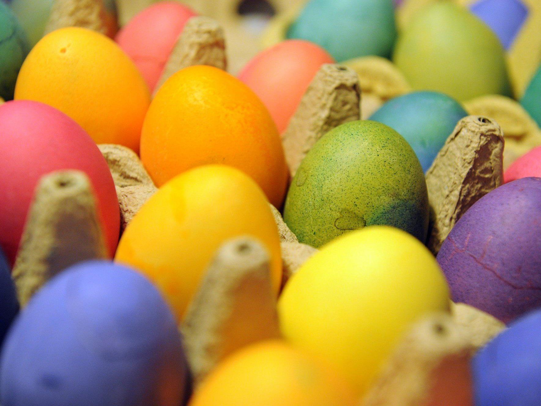 Zu Ostern werden Unmengen an Eiern und Fleisch verpeist.