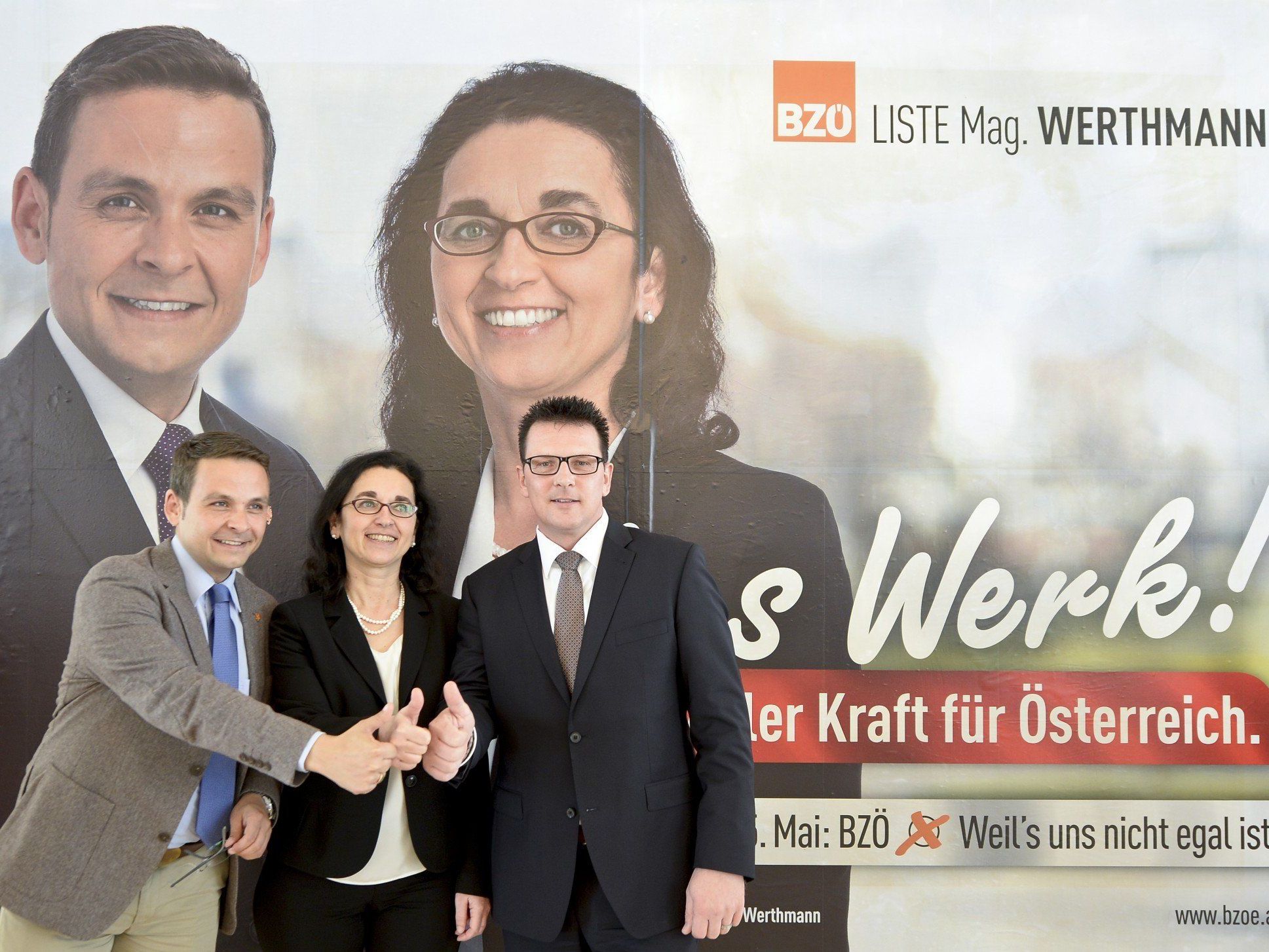 Spitzenkandidatin Angelika Werthmann gemeinsam mit BZÖ-Chef Gerald Grosz auf den BZÖ-Plakaten. Spitzenkandidatin Angelika Werthmann gemeinsam mit BZÖ-Chef Gerald Grosz auf den BZÖ-Plakaten.