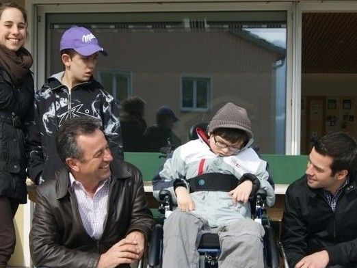 Das Organisationsteam bedankt sich im Namen des Vereins Bonesbar bei den rund 80 ehrenamtlichen Helfern. Das Organisationsteam bedankt sich im Namen des Vereins Bonesbar bei den rund 80 ehrenamtlichen Helfern.