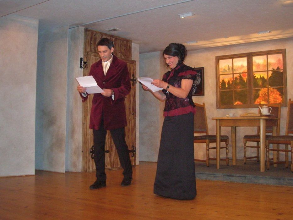 Graf Gottfried von Rabenstein und Gräfin Henriette plagen die Schulden. Graf Gottfried von Rabenstein und Gräfin Henriette plagen die Schulden.