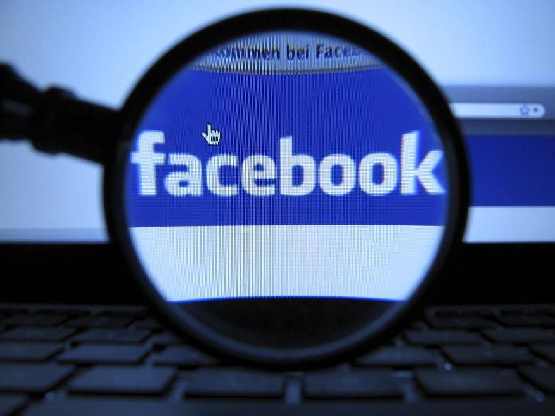 "Untermenschen"-Posting auf Facebook-Seite von Strache: Bedingte Haft- und unbedingte Geldstrafe "Untermenschen"-Posting auf Facebook-Seite von Strache: Bedingte Haft- und unbedingte Geldstrafe