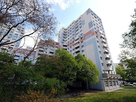 In diesem Hochhaus in der Jedlersdorfer Straße in Wien-Floridsdorf geschah das Unglück