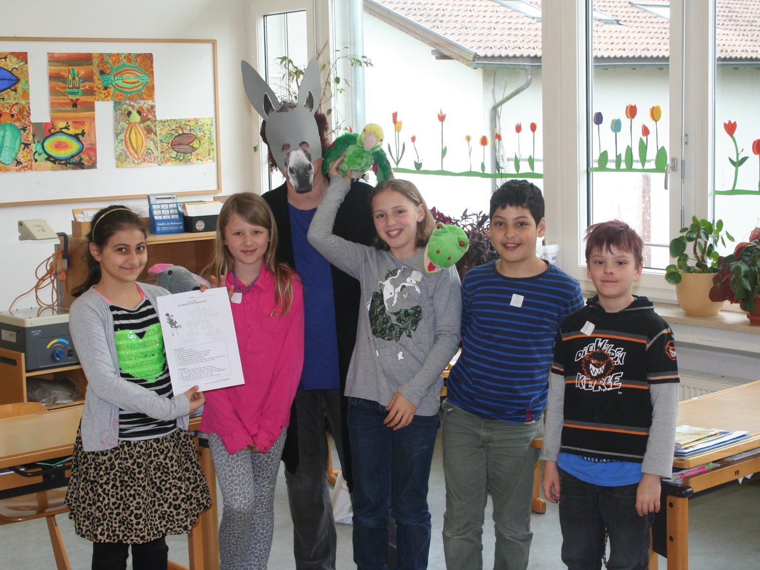 Kinder und Lehrer im Lesefieber Kinder und Lehrer im Lesefieber
