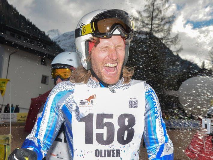 Peter Kramer holt sich beim Weißen Rausch am Arlberg den Tagessieg.