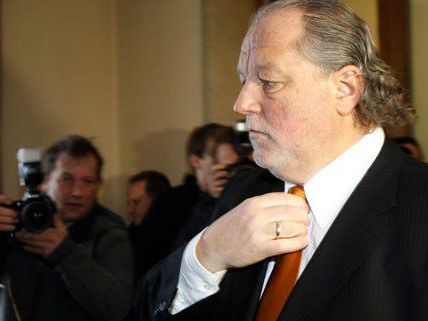 Der OGH könnte die Schuldsprüche im Fall Hannes Kartnig abändern. Der OGH könnte die Schuldsprüche im Fall Hannes Kartnig abändern.
