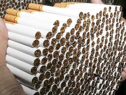 Fast 14.000 Zigaretten waren kreativ versteckt.