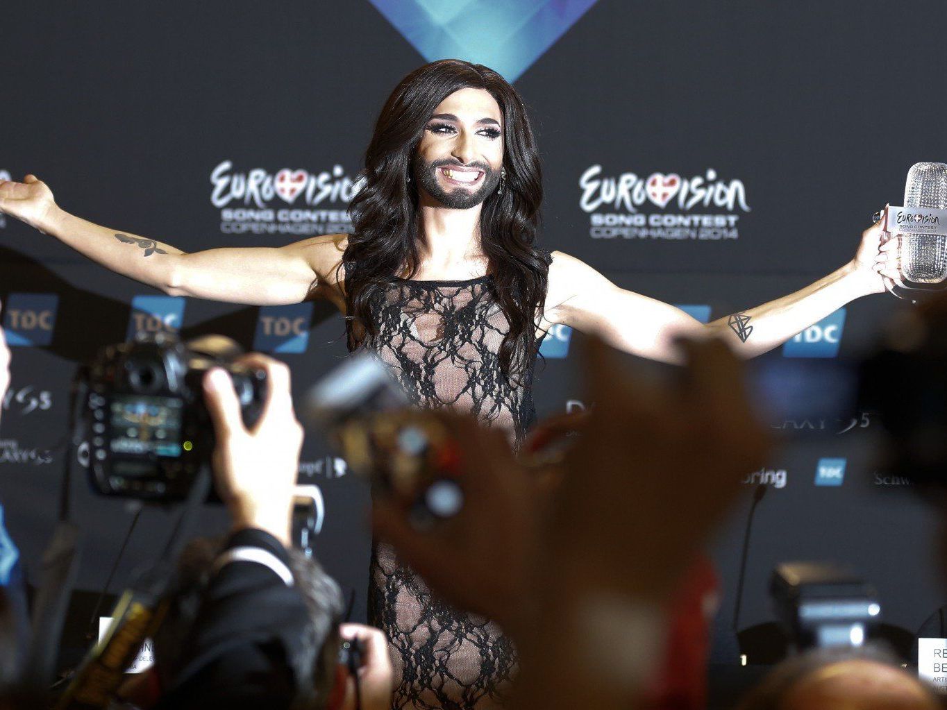 Conchita Wurst sieht ihren Sieg als ein Zeichen der Entwicklung. Conchita Wurst sieht ihren Sieg als ein Zeichen der Entwicklung.