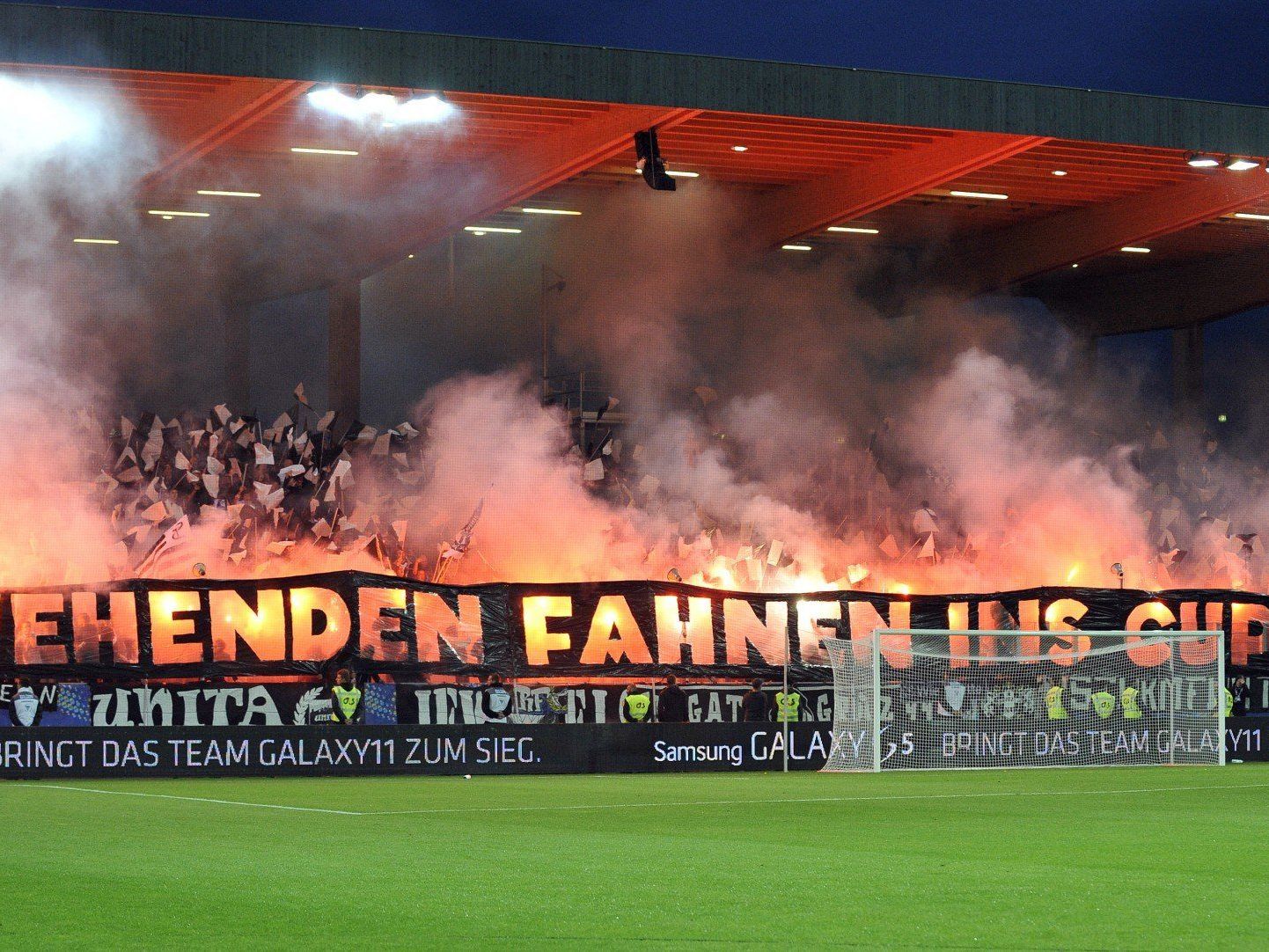 Jubel bei den Fans am Mittwochabend. Jubel bei den Fans am Mittwochabend.