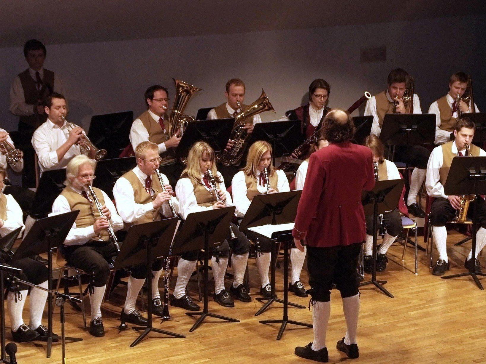 Bürgermusikverein Bludesch lädt zum Muttertagskonzert Bürgermusikverein Bludesch lädt zum Muttertagskonzert
