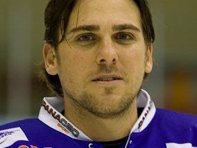 Stefan Wiedmaier spielt ab sofort für den EHC Lustenau Stefan Wiedmaier spielt ab sofort für den EHC Lustenau