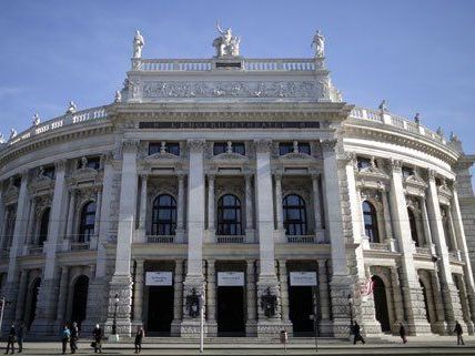 Burgtheater färbte Bundestheater-Bilanz tiefrot Burgtheater färbte Bundestheater-Bilanz tiefrot