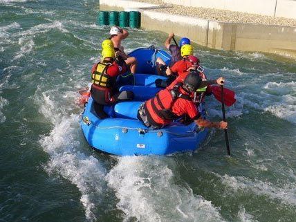 Seit einem Jahr gibt es in Wien eine Kanu-Slalom-Anlage. Seit einem Jahr gibt es in Wien eine Kanu-Slalom-Anlage.