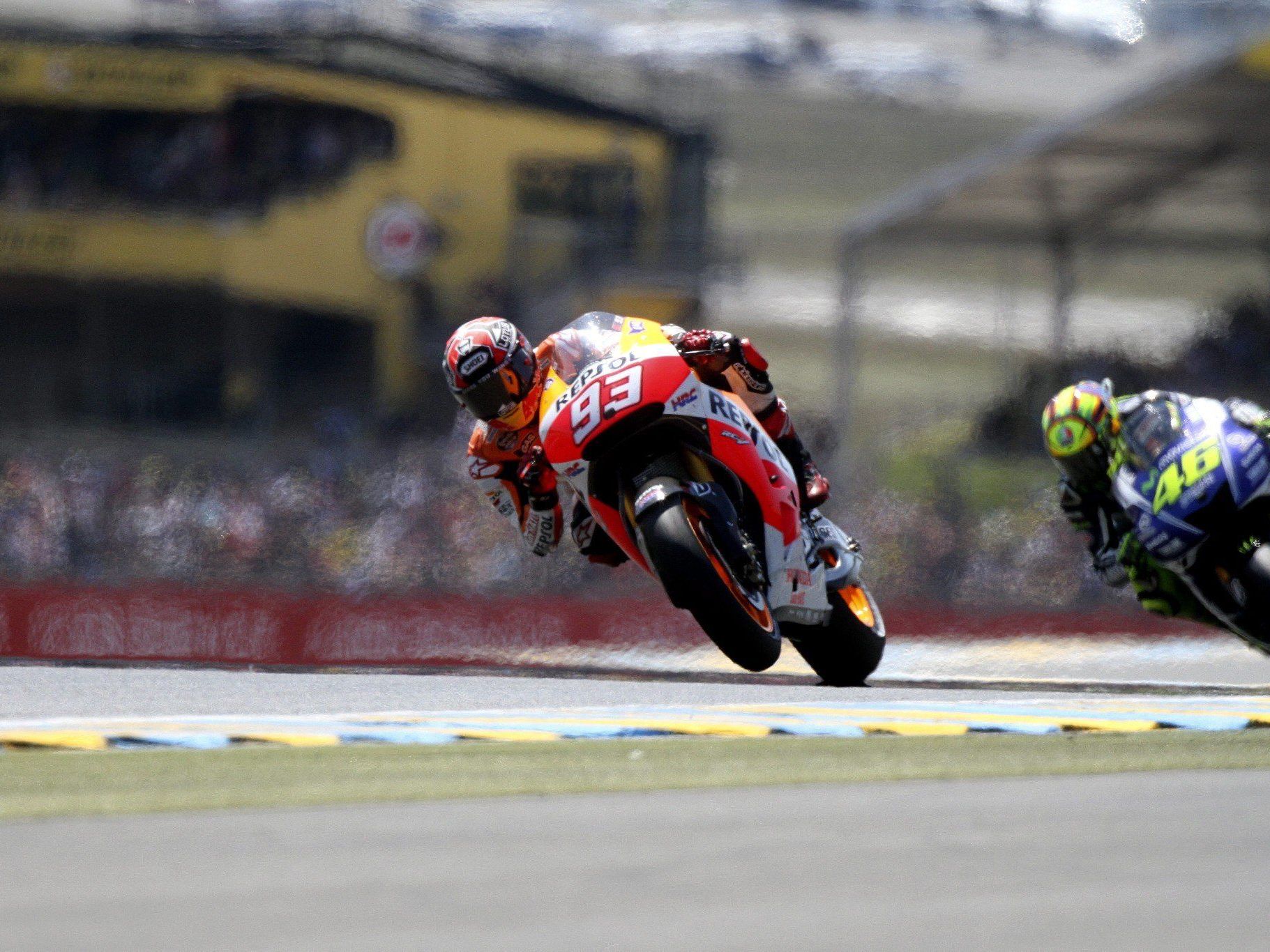 Auf und davon - Marc Marquez ist bislang nicht zu schlagen. Auf und davon - Marc Marquez ist bislang nicht zu schlagen.