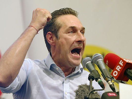 FPÖ-Parteichef Heinz-Christian Strache beim Auftakt zum EU-Wahlkampf FPÖ-Parteichef Heinz-Christian Strache beim Auftakt zum EU-Wahlkampf
