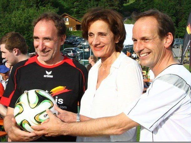 FPÖ-Chef Dieter Egger, Sportlandesrätin Bernadette Mennel und Grünen-Politiker Johannes Rauch zeigten sich sportlich.