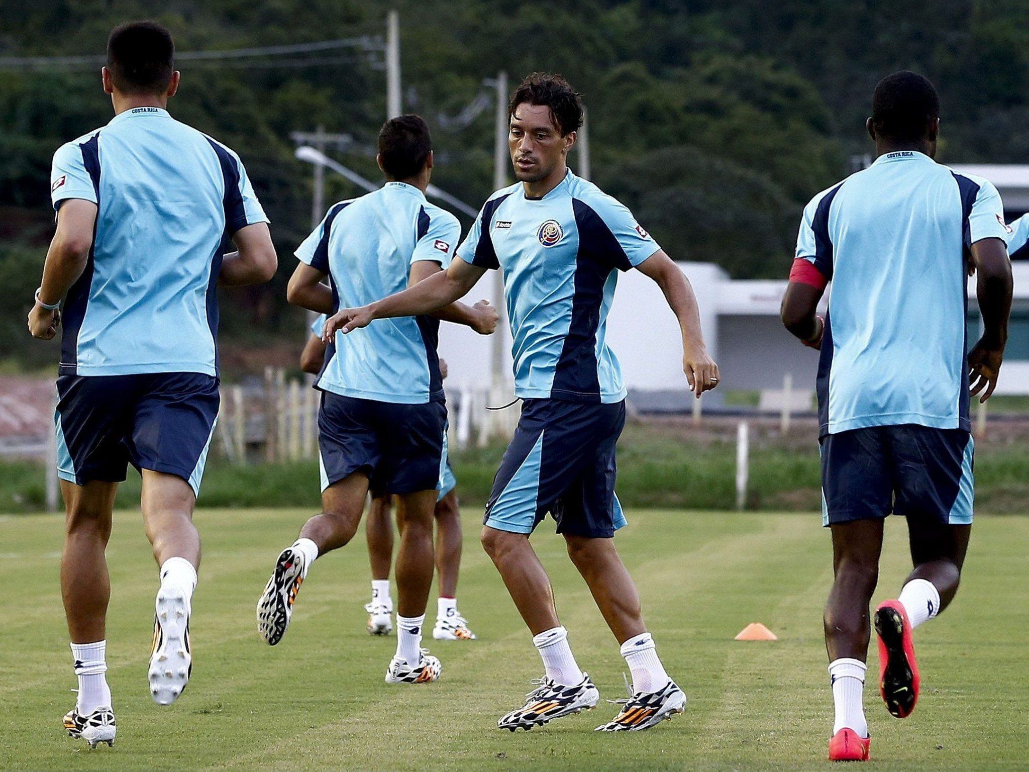 Costa Rica sieht "große Chance" gegn Griechenland. Costa Rica sieht "große Chance" gegn Griechenland.