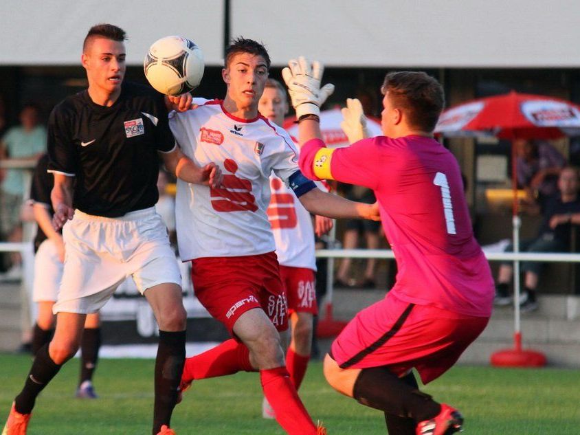 Dacapo! Der FC Dornbirn steht wie im Vorjahr mit allen drei Teams im Landesmeisterfinale. Dacapo! Der FC Dornbirn steht wie im Vorjahr mit allen drei Teams im Landesmeisterfinale.