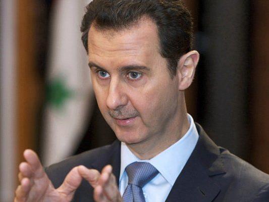 Assad sieht nun einer weiteren siebenjährigen Amtszeit entgegen.