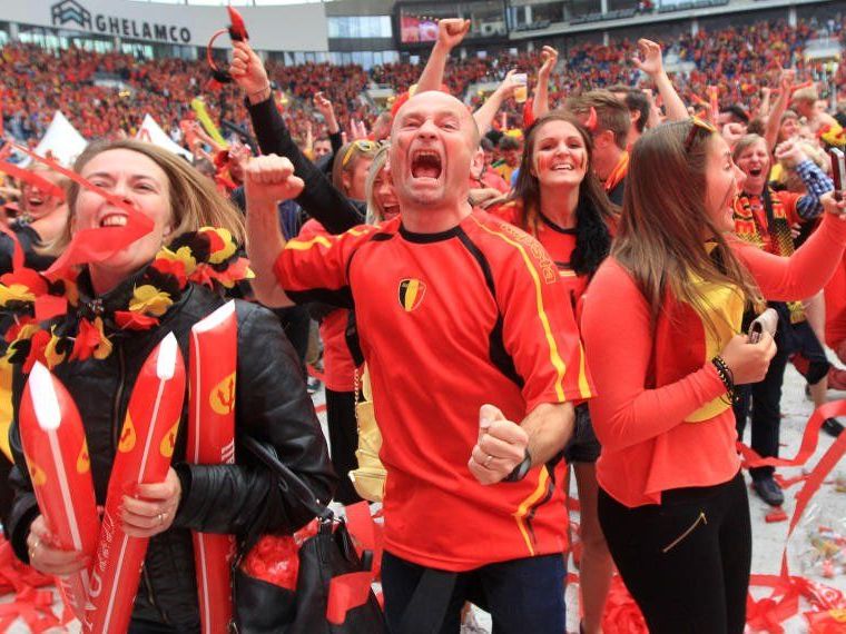 Die beglischen Fans erwarten den Achtefinaleinzug der "roten Teufel" Die beglischen Fans erwarten den Achtefinaleinzug der "roten Teufel"