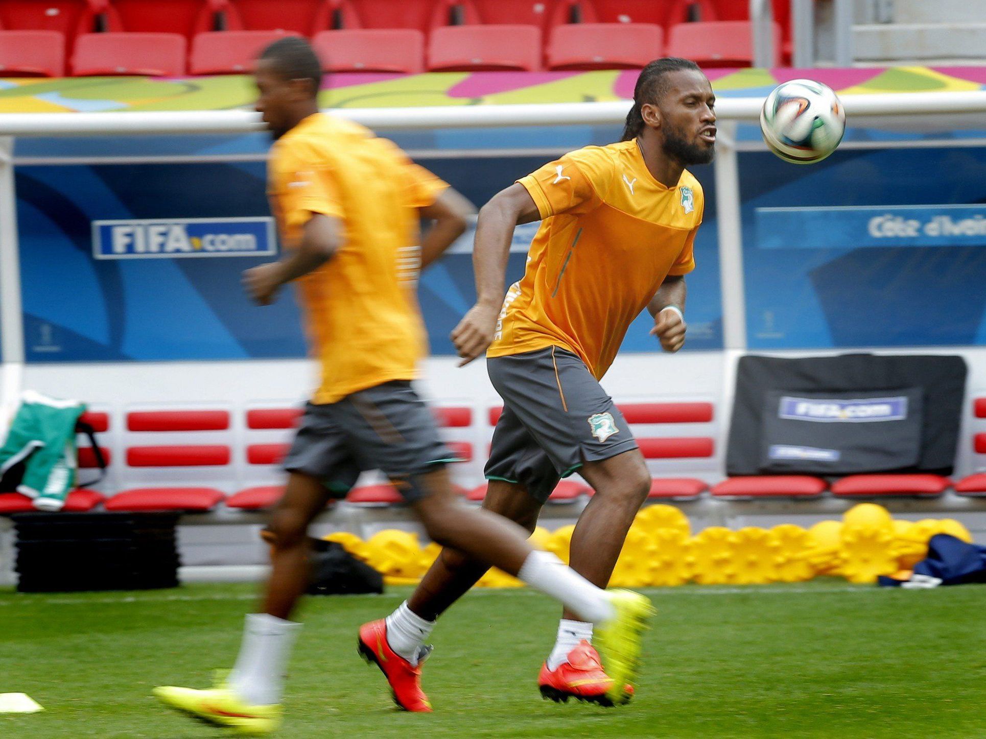 Didier Drogba wird das Match wohl wieder auf der Ersatzbank beginnen.