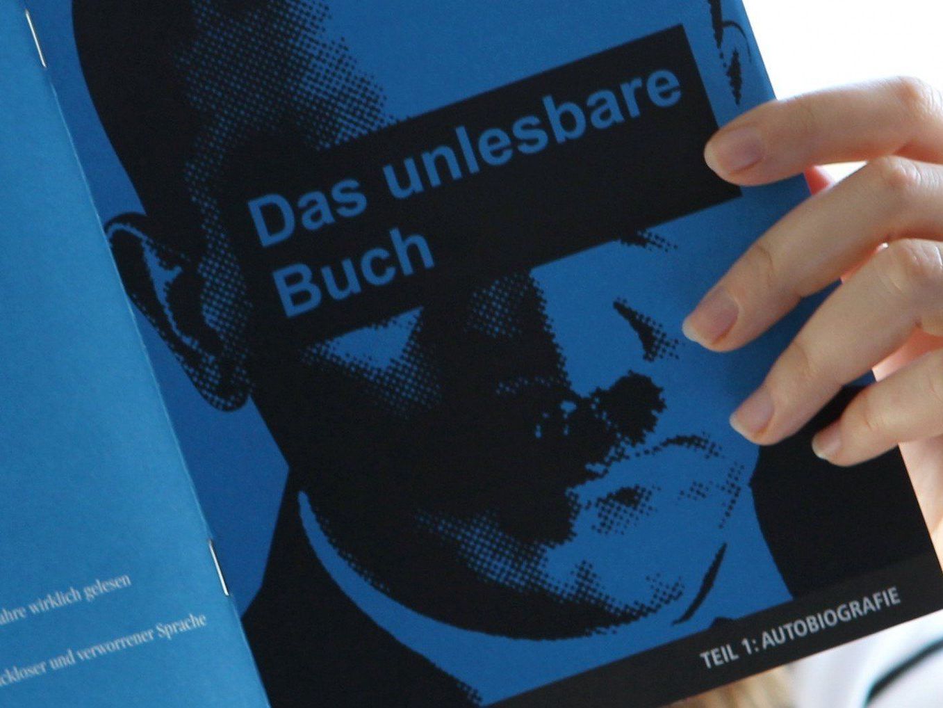 Wissenschafter wollen nicht Satirikern die Deutungshoheit über "Mein Kampf" überlassen - ganz zu schweigen von rechtsextremen Kameradschaften Wissenschafter wollen nicht Satirikern die Deutungshoheit über "Mein Kampf" überlassen - ganz zu schweigen von rechtsextremen Kameradschaften