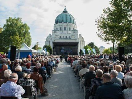 Bereits zum achten Mal wird auf dem Zentralfriedhof ein Open-Air-Konzert veranstaltet.