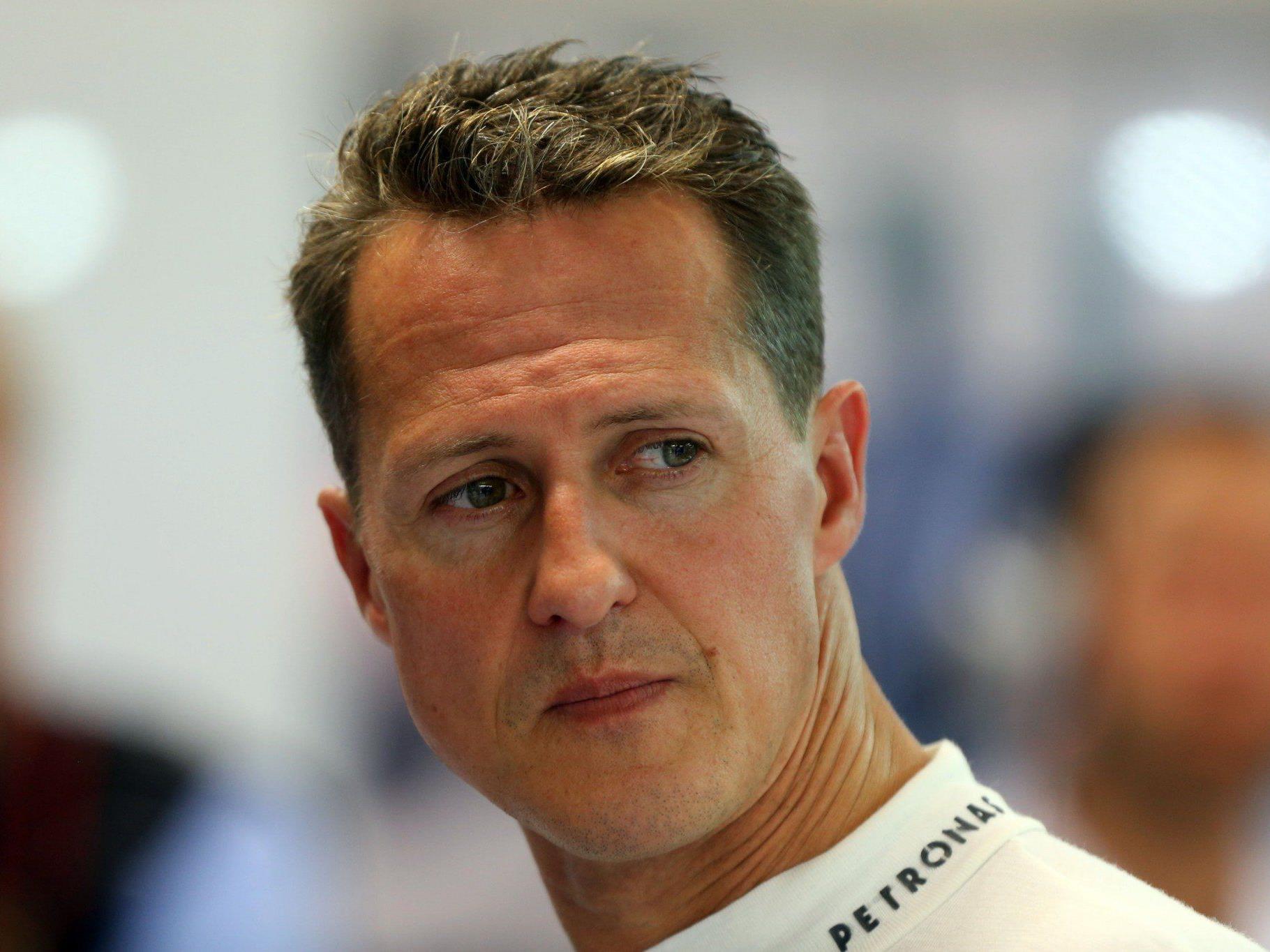 Schumacher war vor einer Woche von der Uniklinik in Grenoble nach Lausanne verlegt worden, nachdem er nicht mehr im Koma lag.