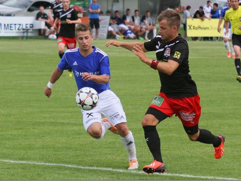 Brederis gewann dank einem Kopftor von Necip Bekleyen das letzte LL-Spiel gegen Viktoria mit 1:0. Brederis gewann dank einem Kopftor von Necip Bekleyen das letzte LL-Spiel gegen Viktoria mit 1:0.