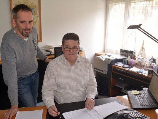 Bürgermeister Christian Natter mit Finanzchef Gerald Klocker. Bürgermeister Christian Natter mit Finanzchef Gerald Klocker.