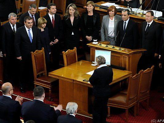 Abgeordnete stimmten für den Rücktritt