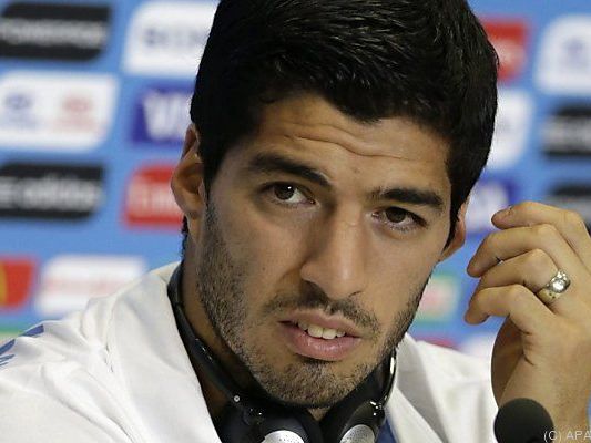 Suarez wurde mit viermonatiger Sperre belegt