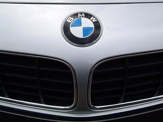 Mit einem gestohlenen BMW wurde ein Mann auf der A4 angehalten