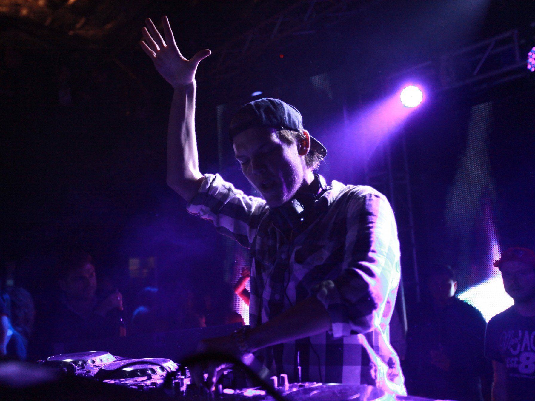 Jubeln zu den Klängen aus der Konserve: Avicii gastiert in der Krieau Jubeln zu den Klängen aus der Konserve: Avicii gastiert in der Krieau