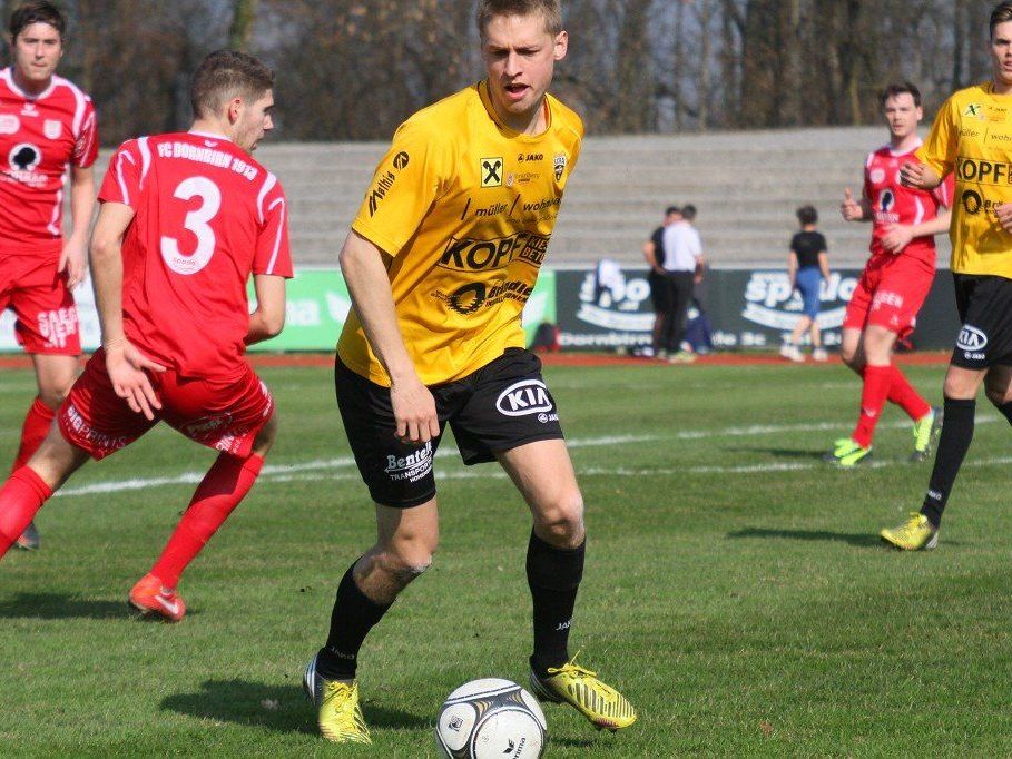 Ex-Altach-Profi Julian Erhart wechselt von den Rheindörflern zum FC Höchst. Ex-Altach-Profi Julian Erhart wechselt von den Rheindörflern zum FC Höchst.