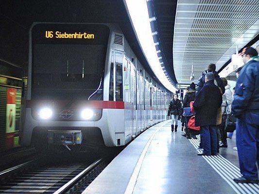 Die Linie U6 war Dienstagfrüh lahmgelegt Die Linie U6 war Dienstagfrüh lahmgelegt