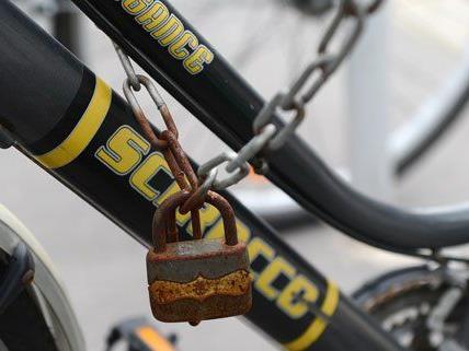 In einer offenen Facebook-Gruppe können Wiener ihre gestohlenen Fahrräder posten.