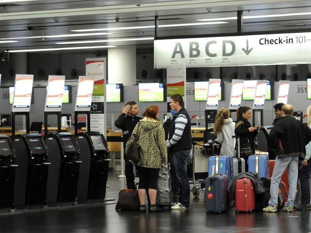 Umbenennung in "Terminal 3". Umbenennung in "Terminal 3".