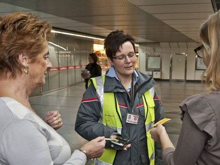 3,7 Millionen Fahrgäste wurden heuer bereits kontrolliert. 3,7 Millionen Fahrgäste wurden heuer bereits kontrolliert.