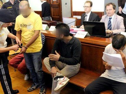 Der Schlepper-Prozess in Wiener Neustadt zieht sich seit März. Der Schlepper-Prozess in Wiener Neustadt zieht sich seit März.