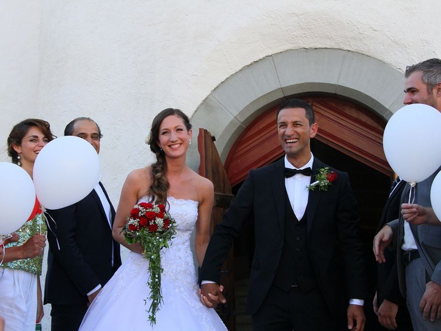 Fatmir Zuberi und Schlagersängerin Michaela Reis haben sich in Götzis das Jawort gegeben. Fatmir Zuberi und Schlagersängerin Michaela Reis haben sich in Götzis das Jawort gegeben.